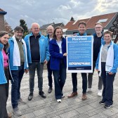 aanbieden manifest onze dorpen bikker.jpg