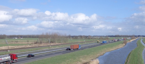 Autoweg A15.jpg