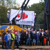 eerste paal binnensportaccomodatie Asperen